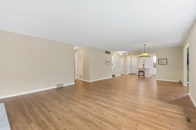 $339,900 | 1606 Reichert Avenue, Red Wing, MN 55066