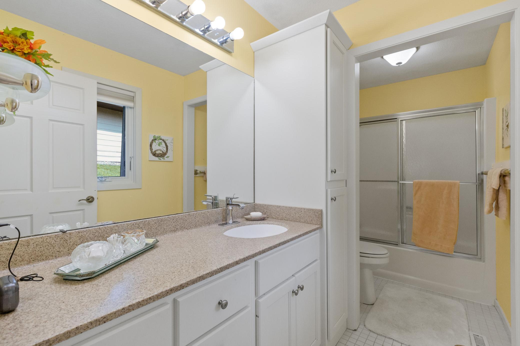 1606 Reichert Avenue Red Wing, MN 55066 - Photo 22 of 33