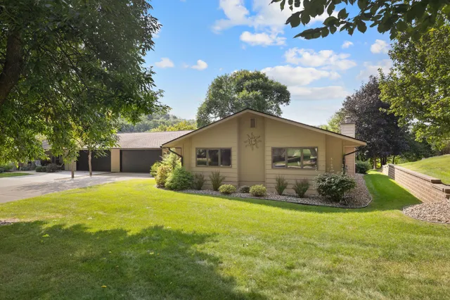 $339,900 | 1606 Reichert Avenue, Red Wing, MN 55066