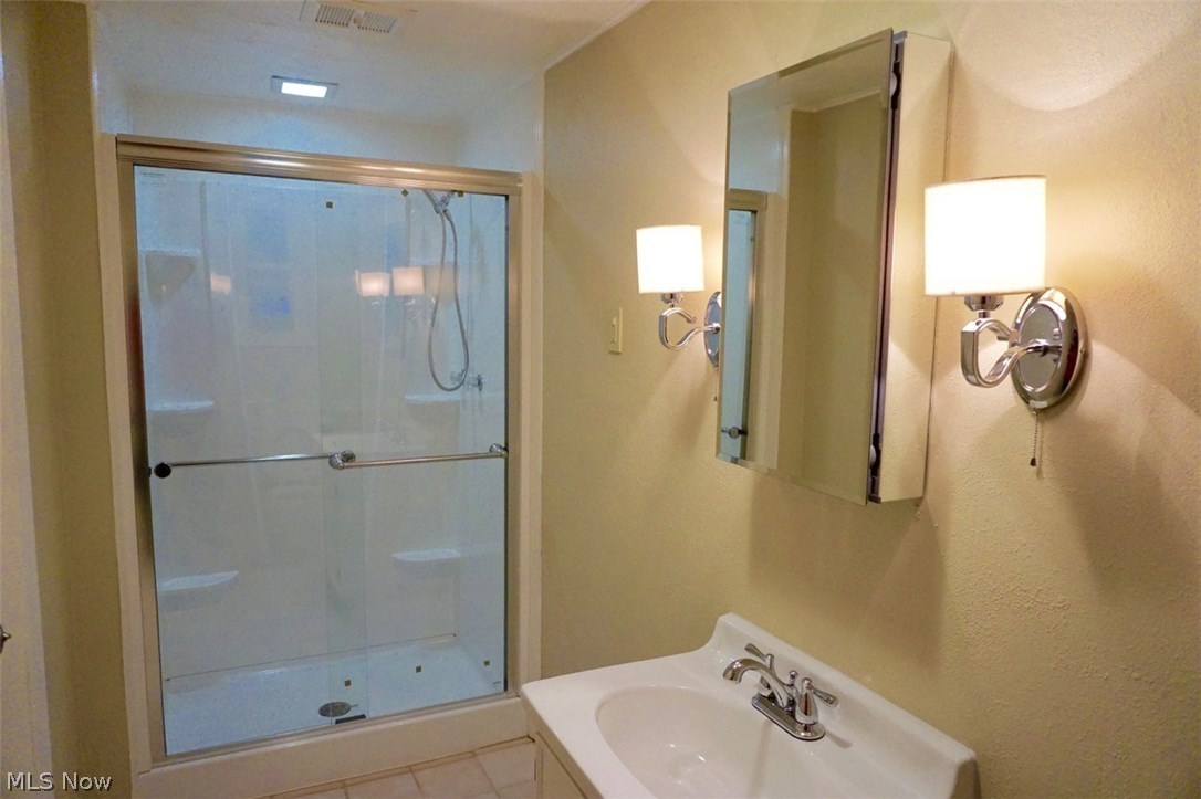 2954 Stanley Road Akron, OH 44333 - Photo 14 of 20 Gallery Image 14