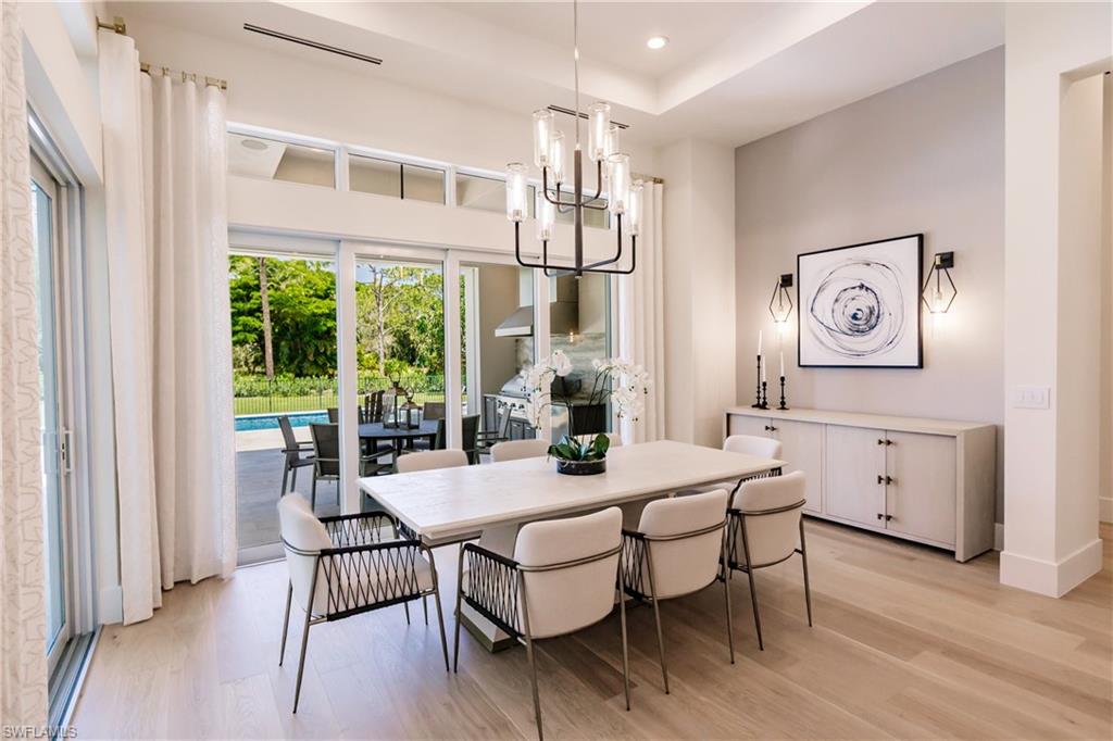 493 Myrtle Road Naples, FL 34108 - Photo 15 of 50 Dining Area