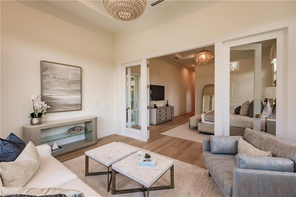 493 Myrtle Road Naples, FL 34108 - Photo 20 of 50 Master Bedroom Sitting Area