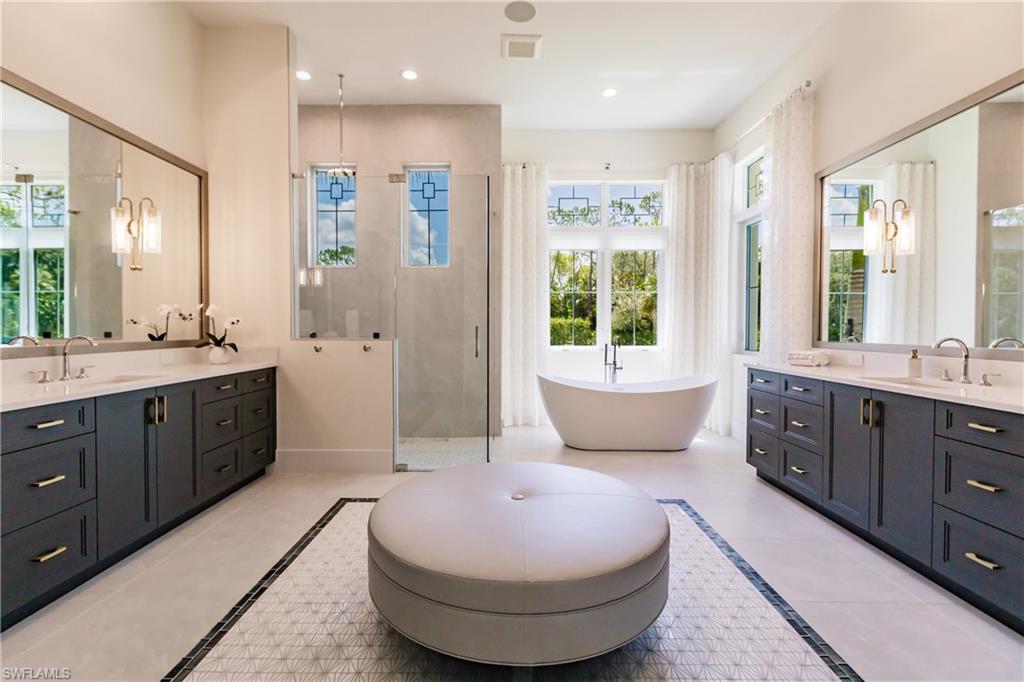 493 Myrtle Road Naples, FL 34108 - Photo 22 of 50 Master Bathrooom