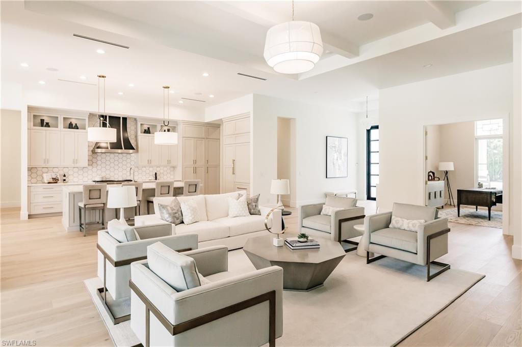 493 Myrtle Road Naples, FL 34108 - Photo 7 of 50 Great Room