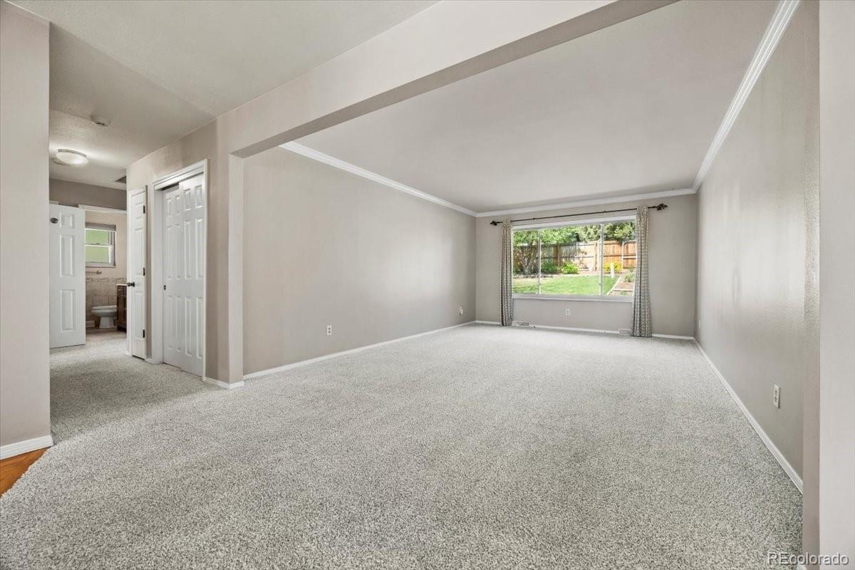 5477 South Cimarron Road Littleton, CO 80123 - Photo 13 of 31