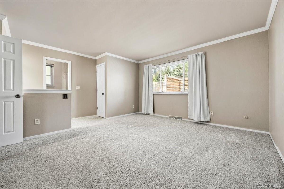 5477 South Cimarron Road Littleton, CO 80123 - Photo 14 of 31