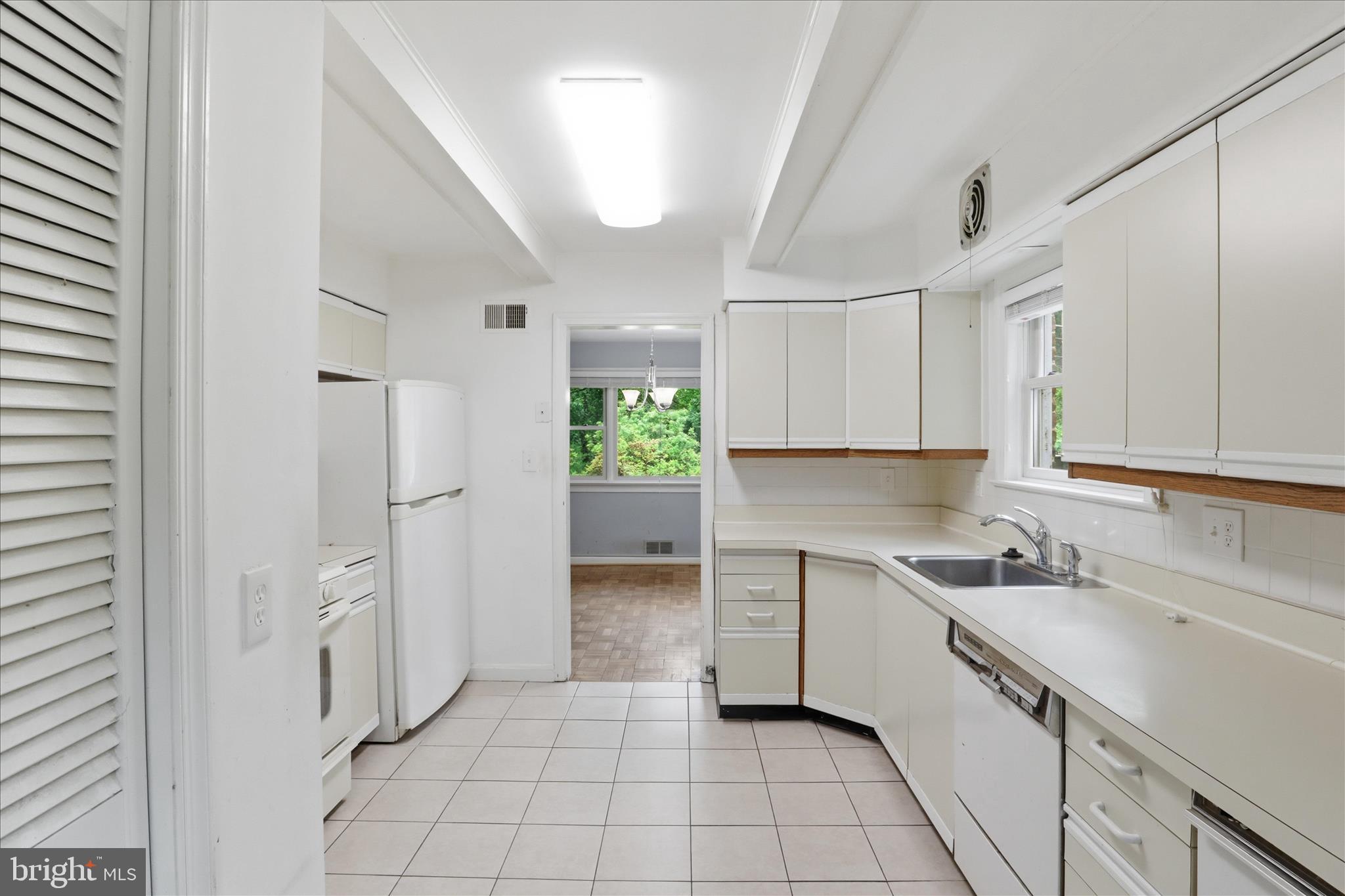 7613 Fort Hunt Road Alexandria, VA 22308 - Photo 13 of 37 Gallery Image 13
