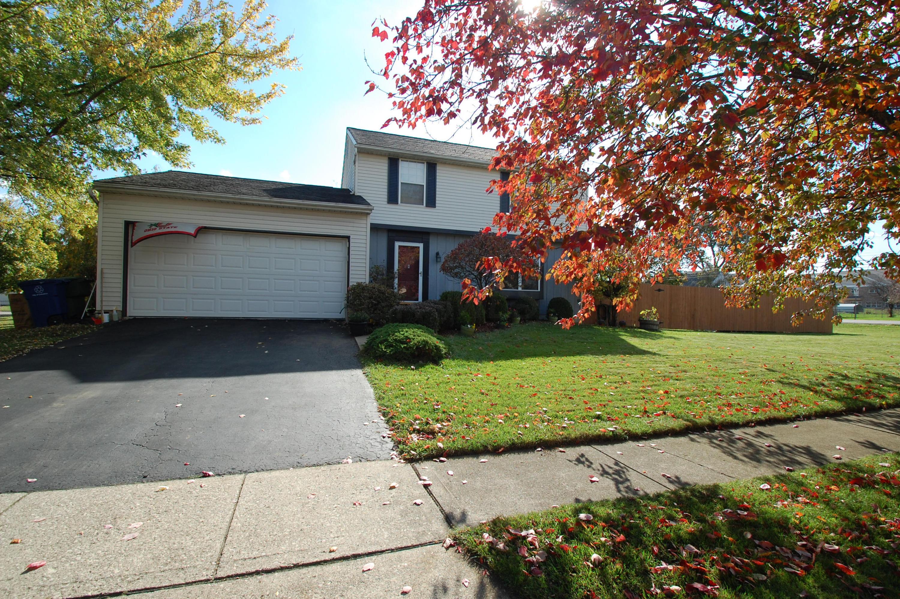 1761 Rushing Way Columbus, OH 43235 - Photo 1 of 39 Gallery Image 1