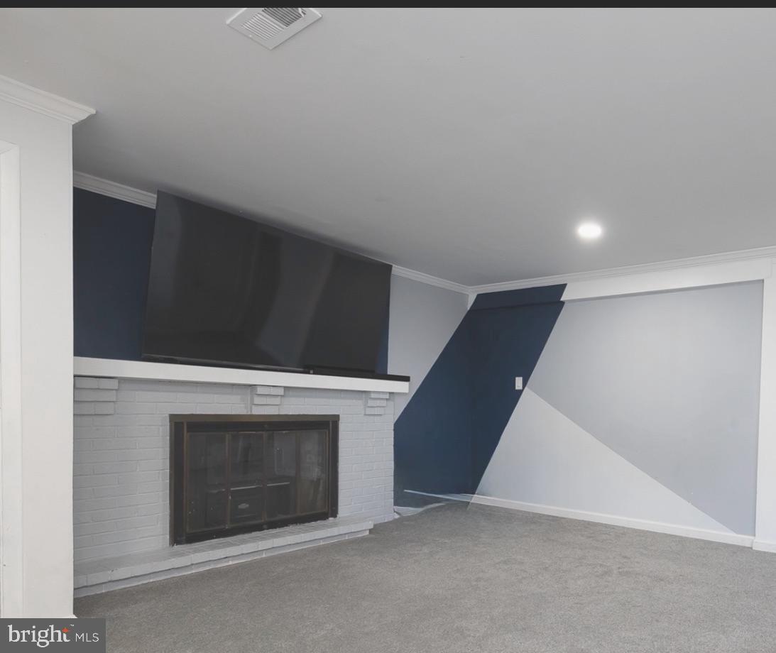 109 Surrey Road Voorhees, NJ 08043 - Photo 13 of 43