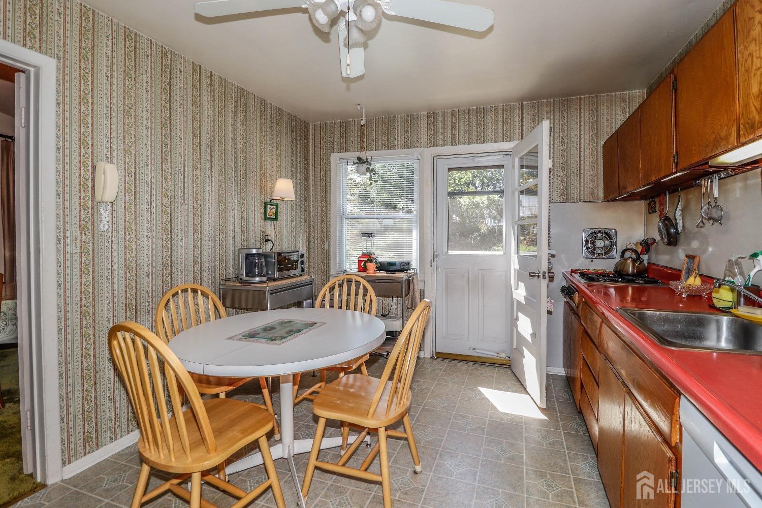 33 Harmon Road Edison, NJ 08837 - Photo 12 of 25 a dining room with furniture and window