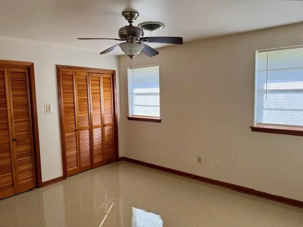 $1,100 | 405 Omega Street, Unit B, Belle Chasse, LA 70037