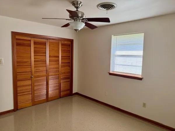 $1,100 | 405 Omega Street, Unit B, Belle Chasse, LA 70037