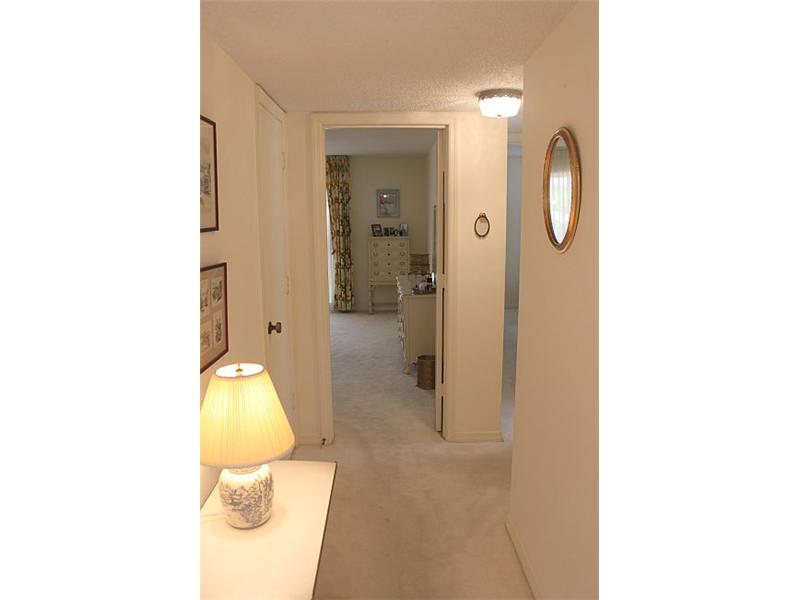 1180 Reef Road, Unit C9 Vero Beach, FL 32963 - Photo 15 of 24 Gallery Image 15