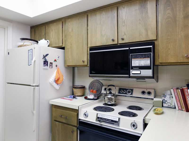1180 Reef Road, Unit C9 Vero Beach, FL 32963 - Photo 10 of 24 Gallery Image 10