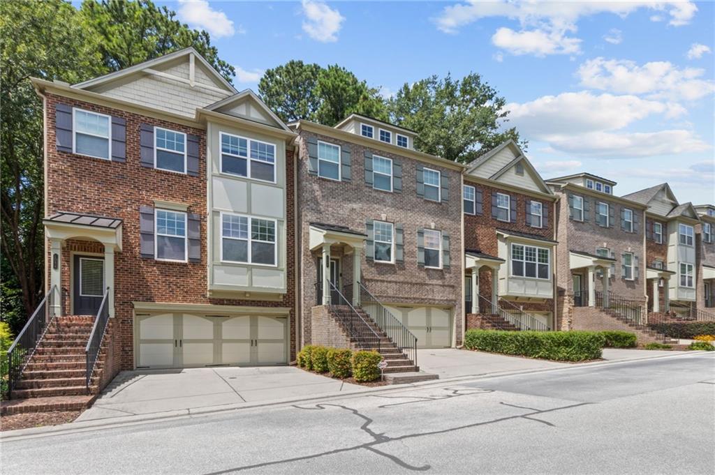 2086 Cobblestone Circle Northeast Atlanta, GA 30319 - Photo 3 of 34 not sure