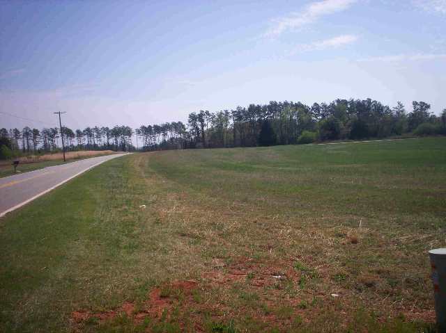224 St Paul Road, Unit EASLEY SC 29642 Easley, SC 29642 - Photo 4 of 9 Gallery Image 4