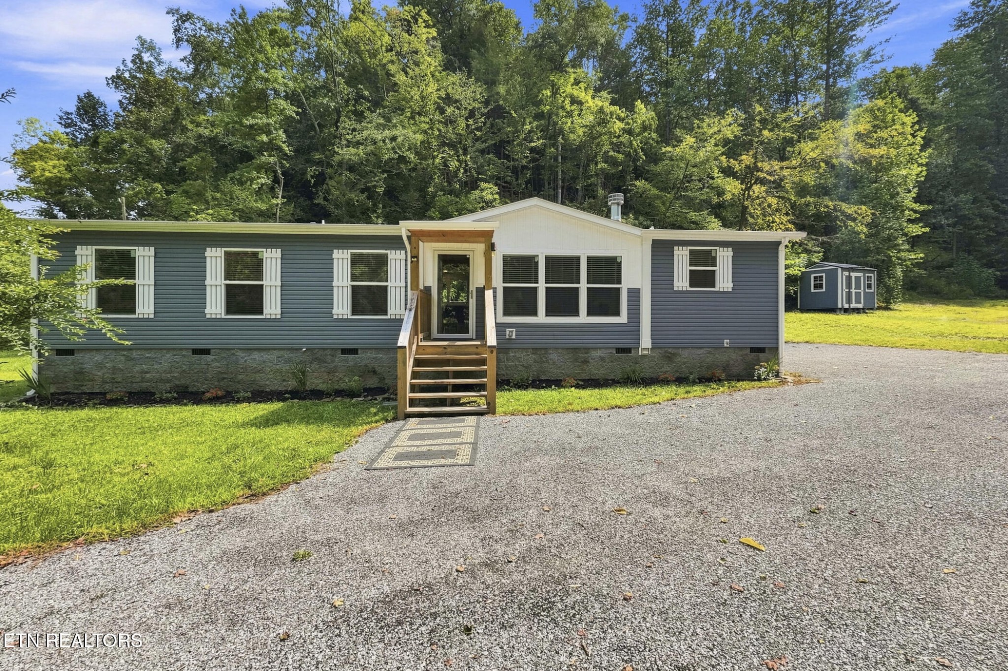 2327 Dripping Springs Road Seymour, TN 37865 - Photo 1 of 31 Gallery Image 1