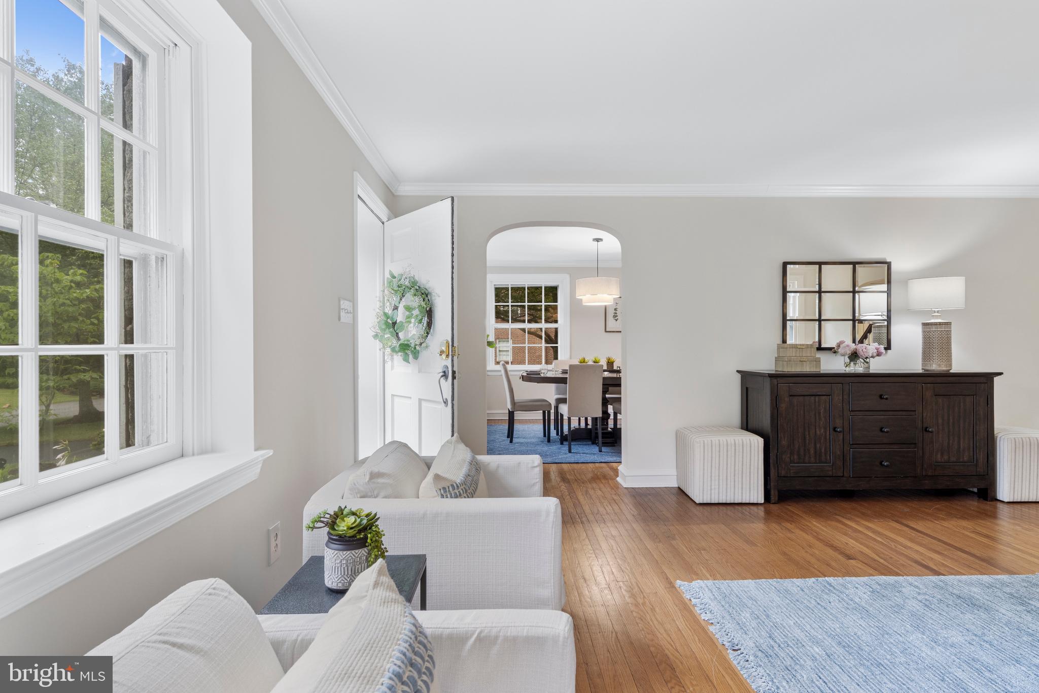 404 Hawthorne Road Wallingford, PA 19086 - Photo 5 of 30 a living room with furniture and wooden floor