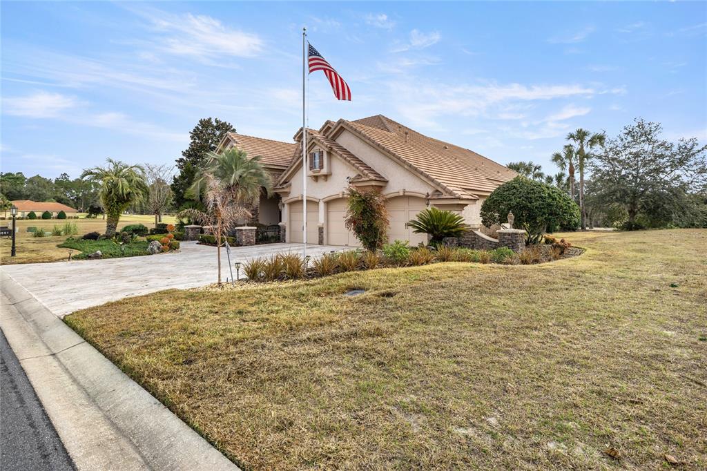 6861 Southwest 179th Ave Road Dunnellon, FL 34432 - Photo 56 of 59 a view of a house with a snow