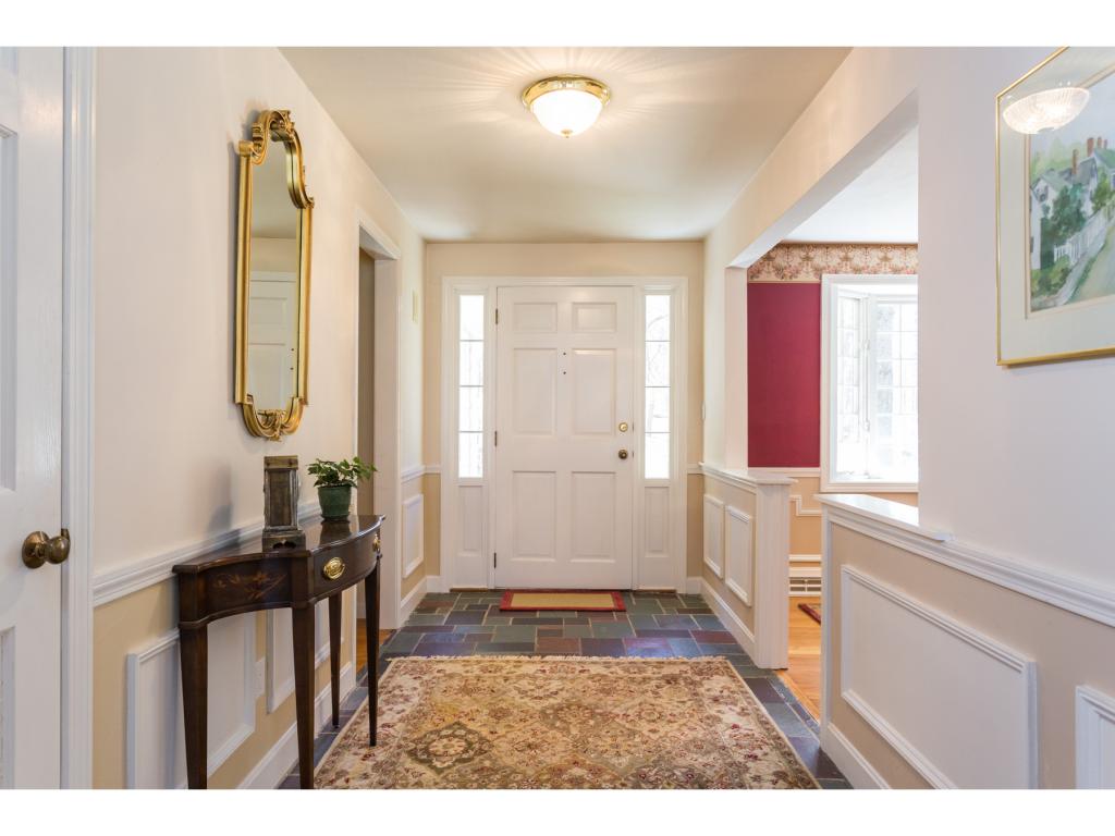 8 Split Rock Road Exeter, NH 03833 - Photo 4 of 33