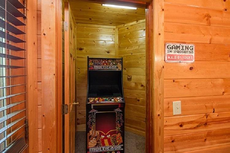2251 Upper Middle Creek Road, Unit 37 Sevierville, TN 37876 - Photo 13 of 30 on-the-rocks-19-600x400