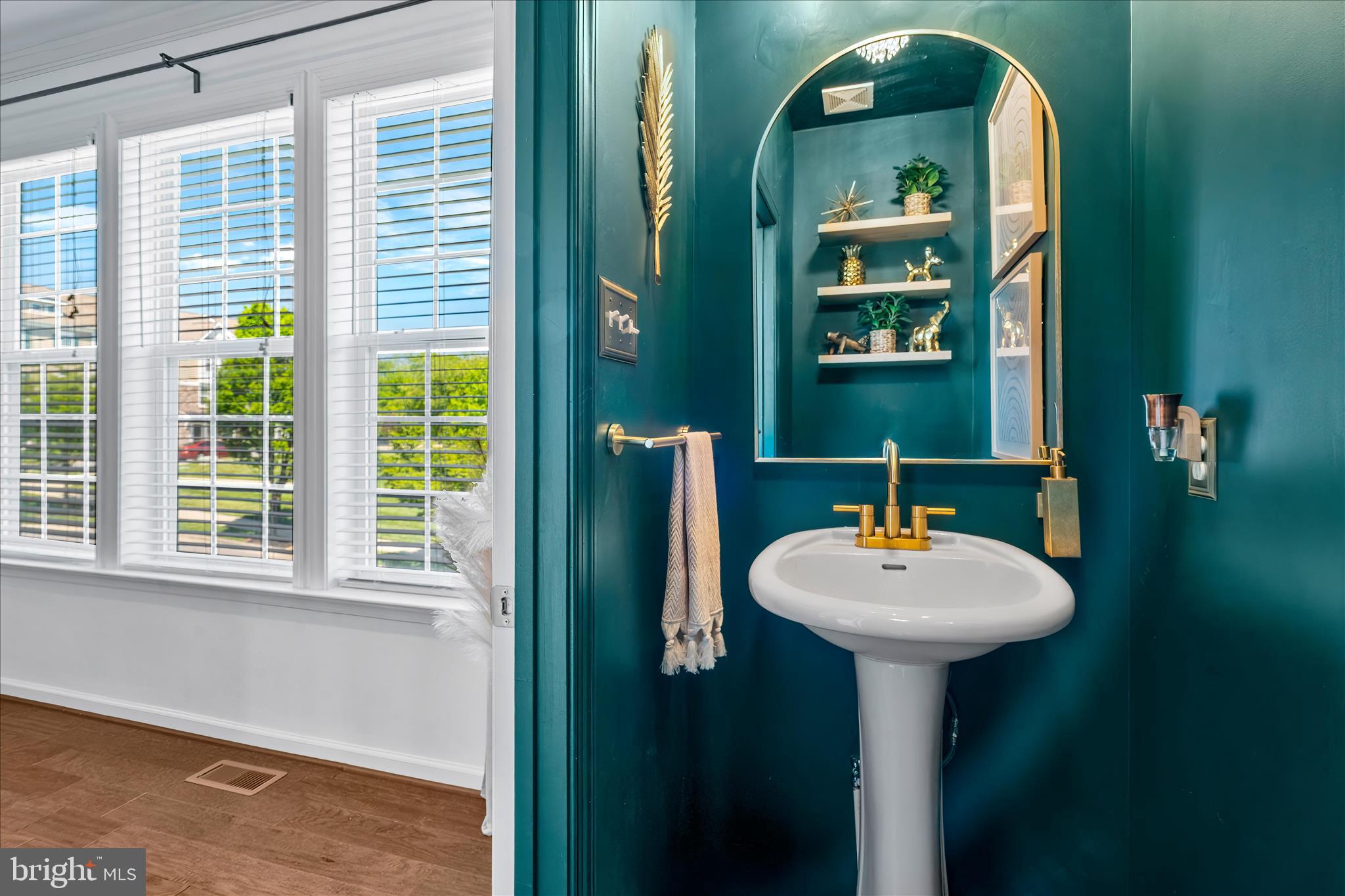 2723 Osprey Way North Frederick, MD 21701 - Photo 7 of 30 Main Floor Powder Room