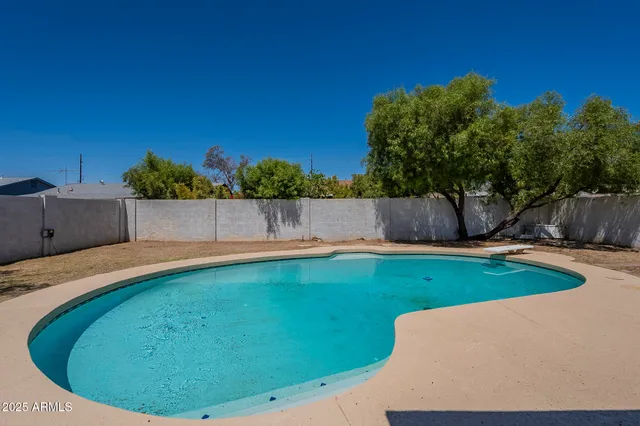 $324,900 | 17848 North 34th Lane, Phoenix, AZ 85053