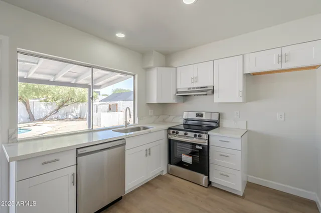 $324,900 | 17848 North 34th Lane, Phoenix, AZ 85053