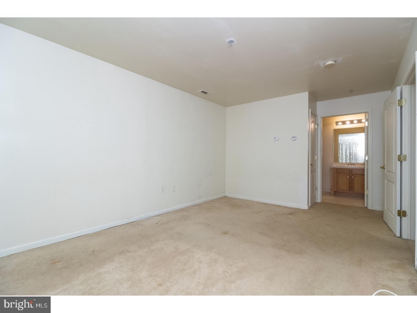 150 Natalie Road Delran, NJ 08075 - Photo 10 of 25
