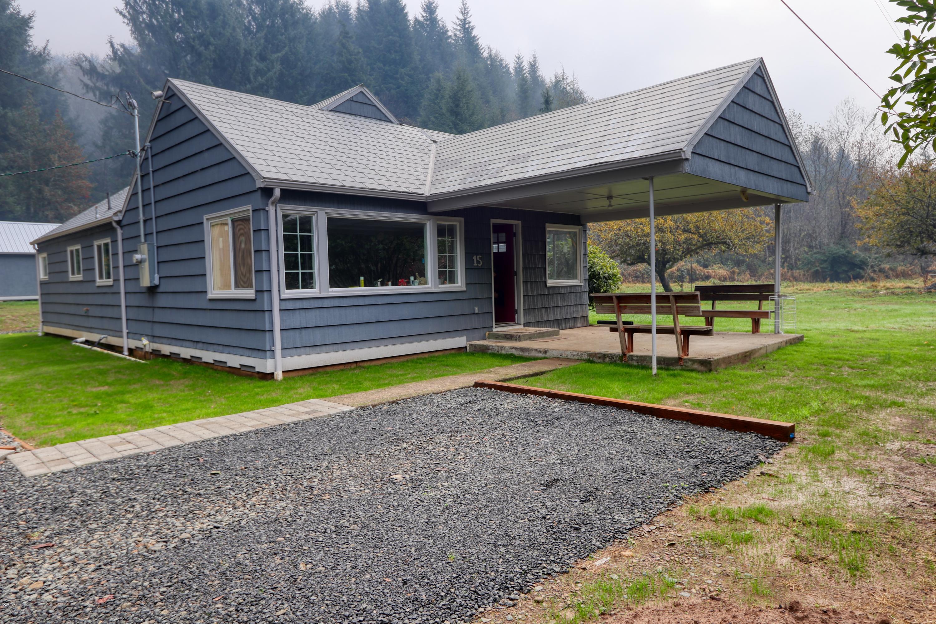 15 Yasek Loop Toledo, OR 97391 - Photo 1 of 23 Front of hoouse