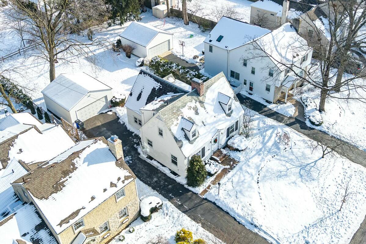 2570 Berwyn Road Columbus, OH 43221 - Photo 45 of 54 Aerial View facing SE