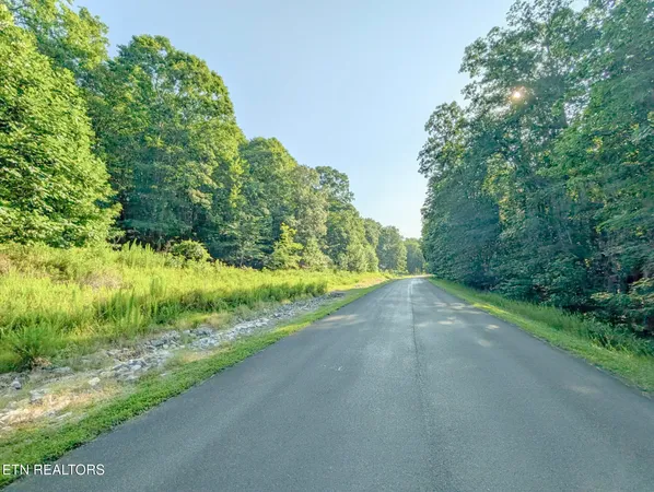 $75,000 | Emerald Pointe, Rockwood, TN 37854