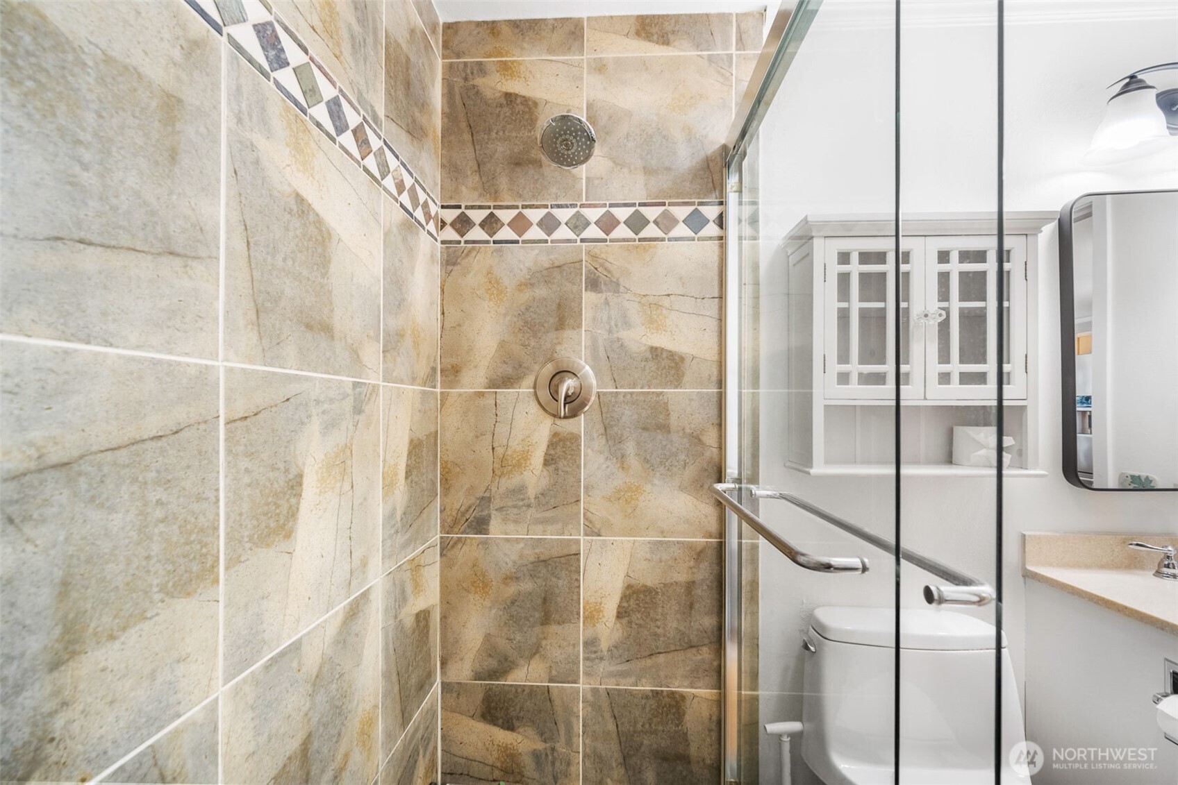 2400 East Howell Street, Unit G Seattle, WA 98122 - Photo 23 of 31 a bathroom with a shower