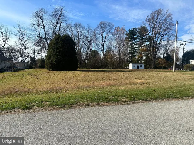 a view of outdoor space with mountain view