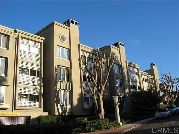 $2,975 | 3990 Nobel Drive, Unit 204, San Diego, CA 92122