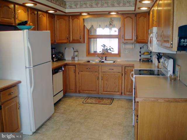 60 Galli Road Halifax, PA 17032 - Photo 3 of 8 Gallery Image 3