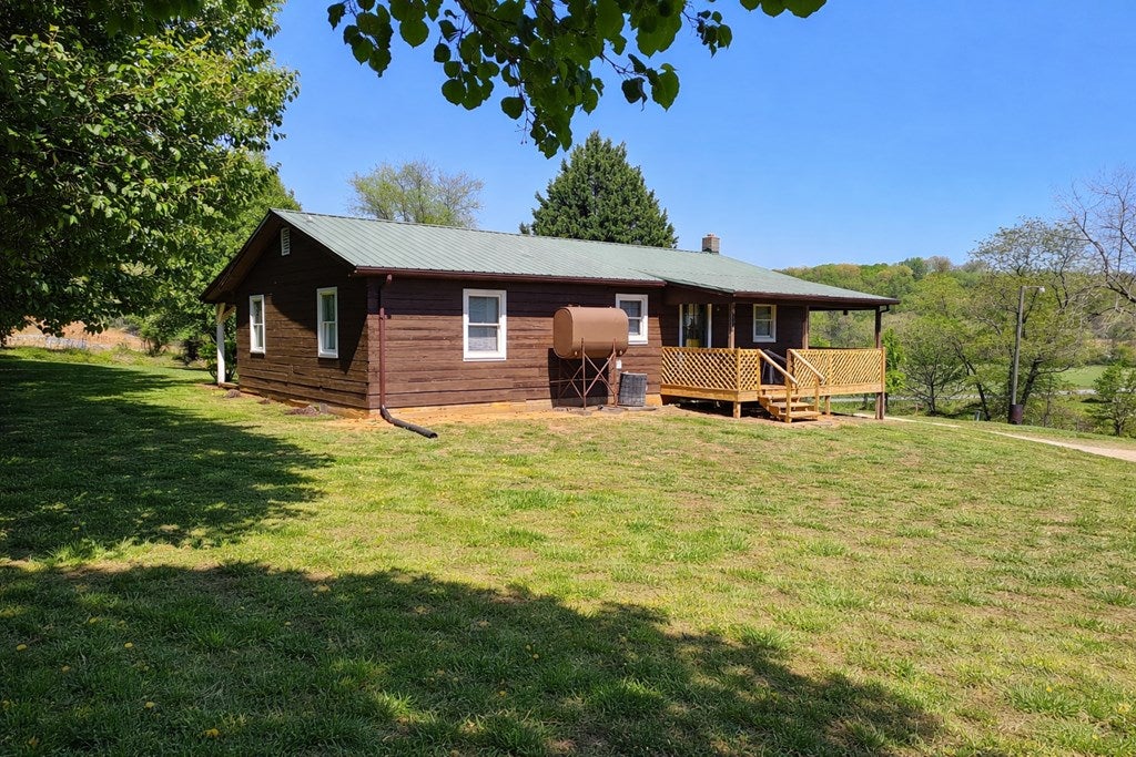 930 Fish Lake Road Cana, VA 24317 - Photo 3 of 29 Gallery Image 3