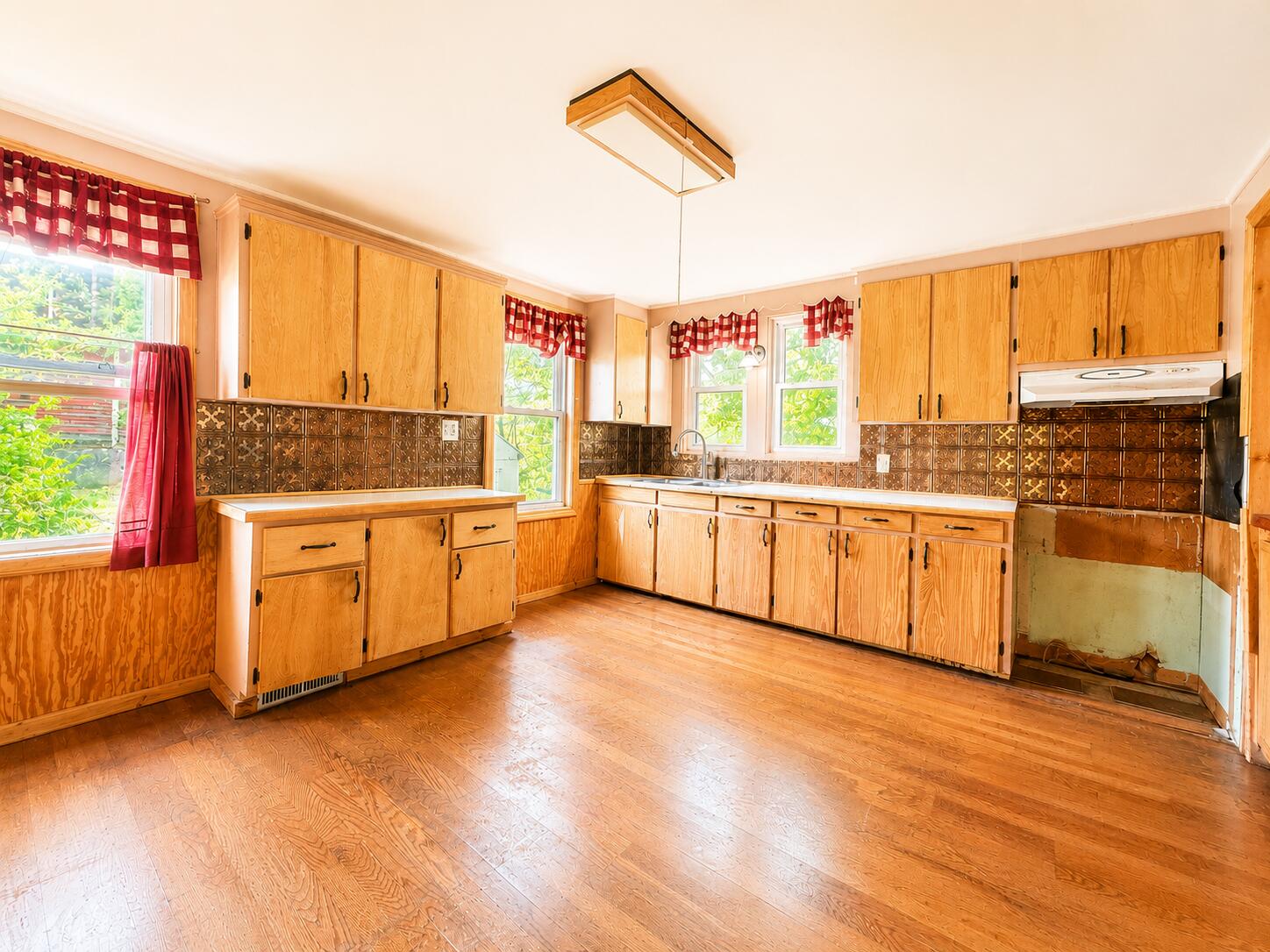 1198 High Street Bath, ME 04530 - Photo 16 of 48 8303