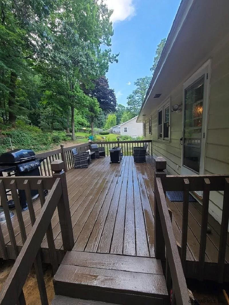 8 Denison Road Colonie, NY 12309 - Photo 40 of 44 Photo 41