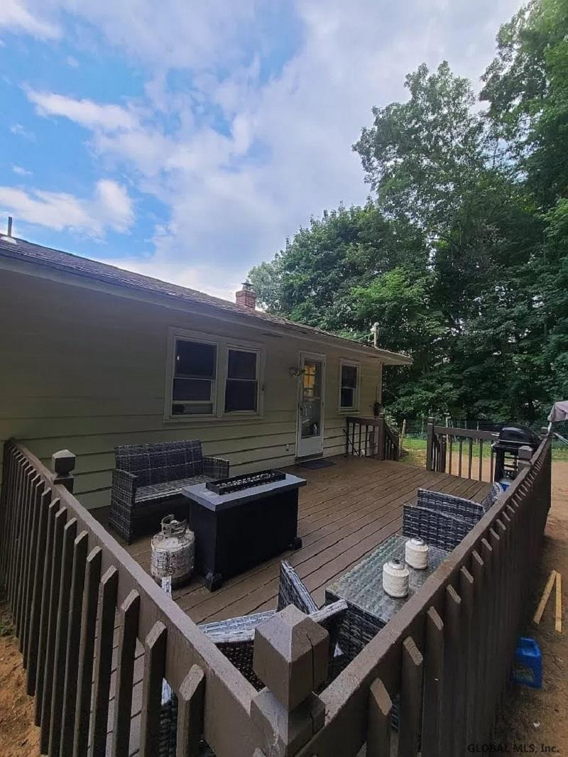 8 Denison Road Colonie, NY 12309 - Photo 42 of 44 Photo 43