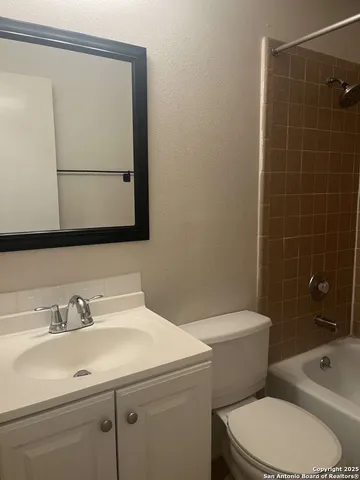 $1,895 | 15215 Bent Moss Street, San Antonio, TX 78232