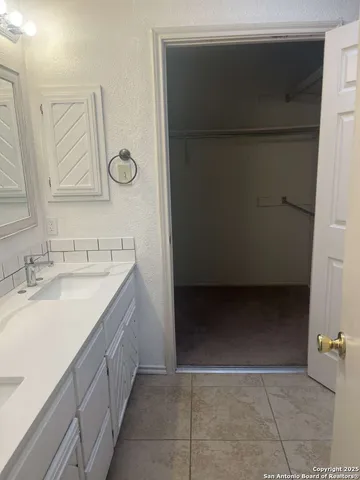 $1,895 | 15215 Bent Moss Street, San Antonio, TX 78232