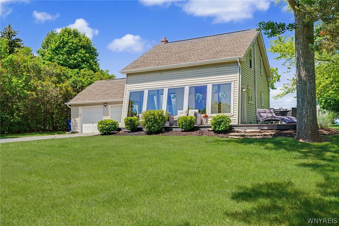 4445 East Lake Road Wilson, NY 14172 - Photo 4 of 41