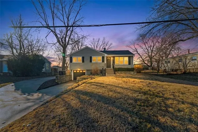 $250,000 | 602 South Cedar Street, Belton, MO 64012