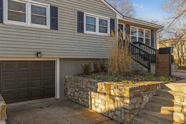 $250,000 | 602 South Cedar Street, Belton, MO 64012