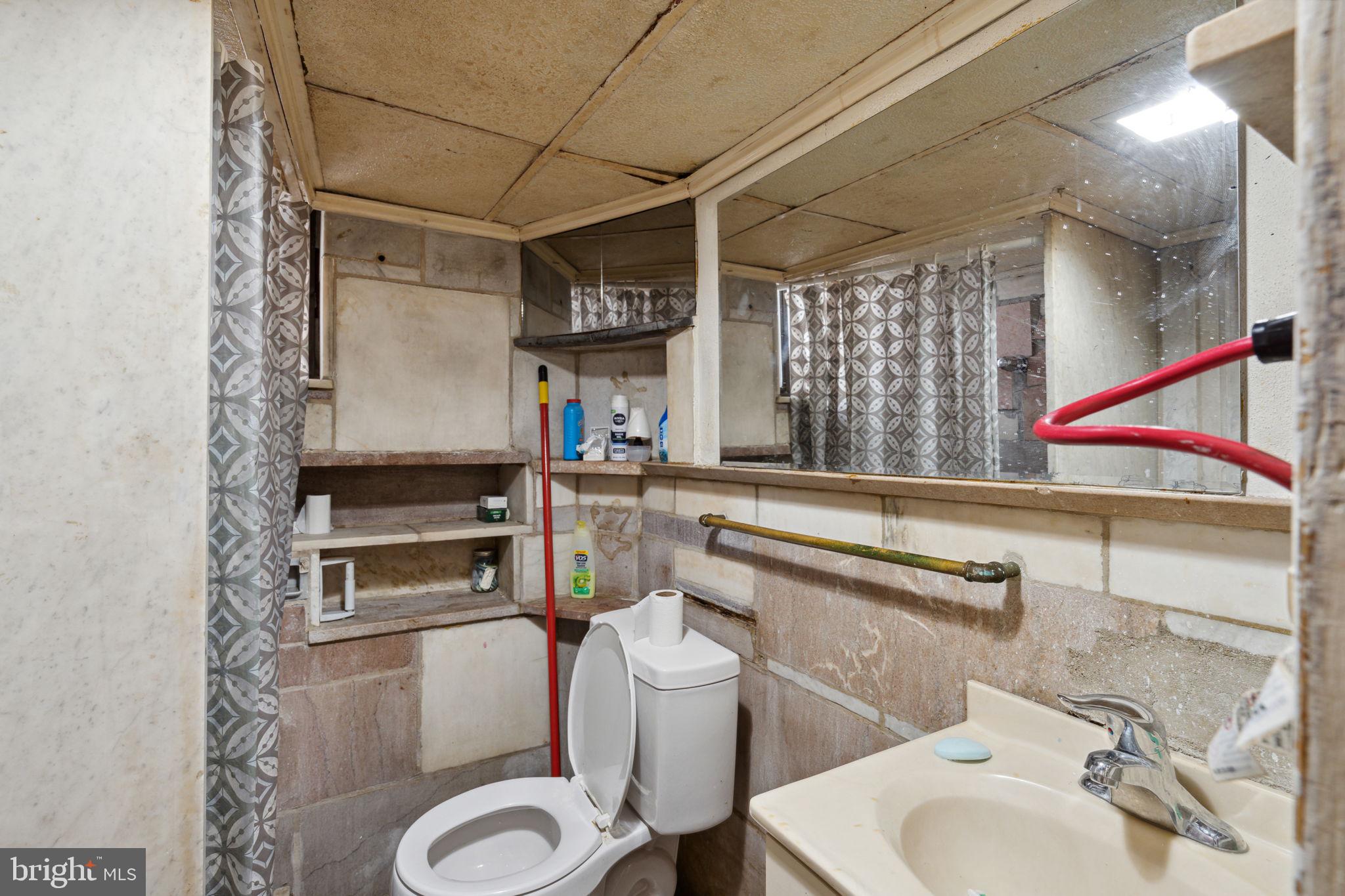 1315 Reed Street Philadelphia, PA 19147 - Photo 25 of 58 Gallery Image 25