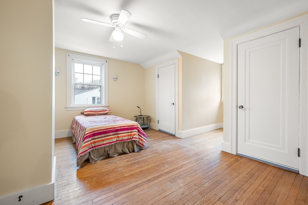 15 Rockrimmon Road Worcester, MA 01602 - Photo 20 of 33