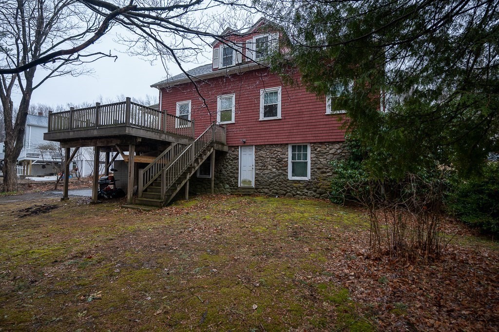 15 Rockrimmon Road Worcester, MA 01602 - Photo 2 of 33