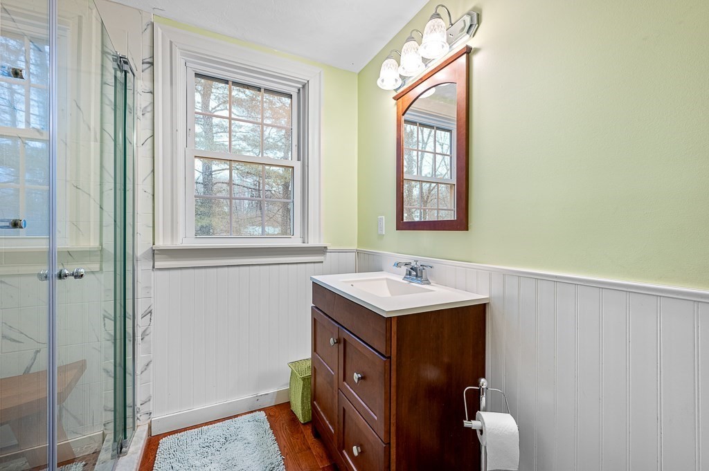 15 Rockrimmon Road Worcester, MA 01602 - Photo 24 of 33