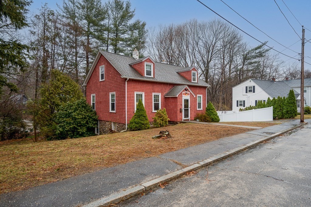 15 Rockrimmon Road Worcester, MA 01602 - Photo 25 of 33